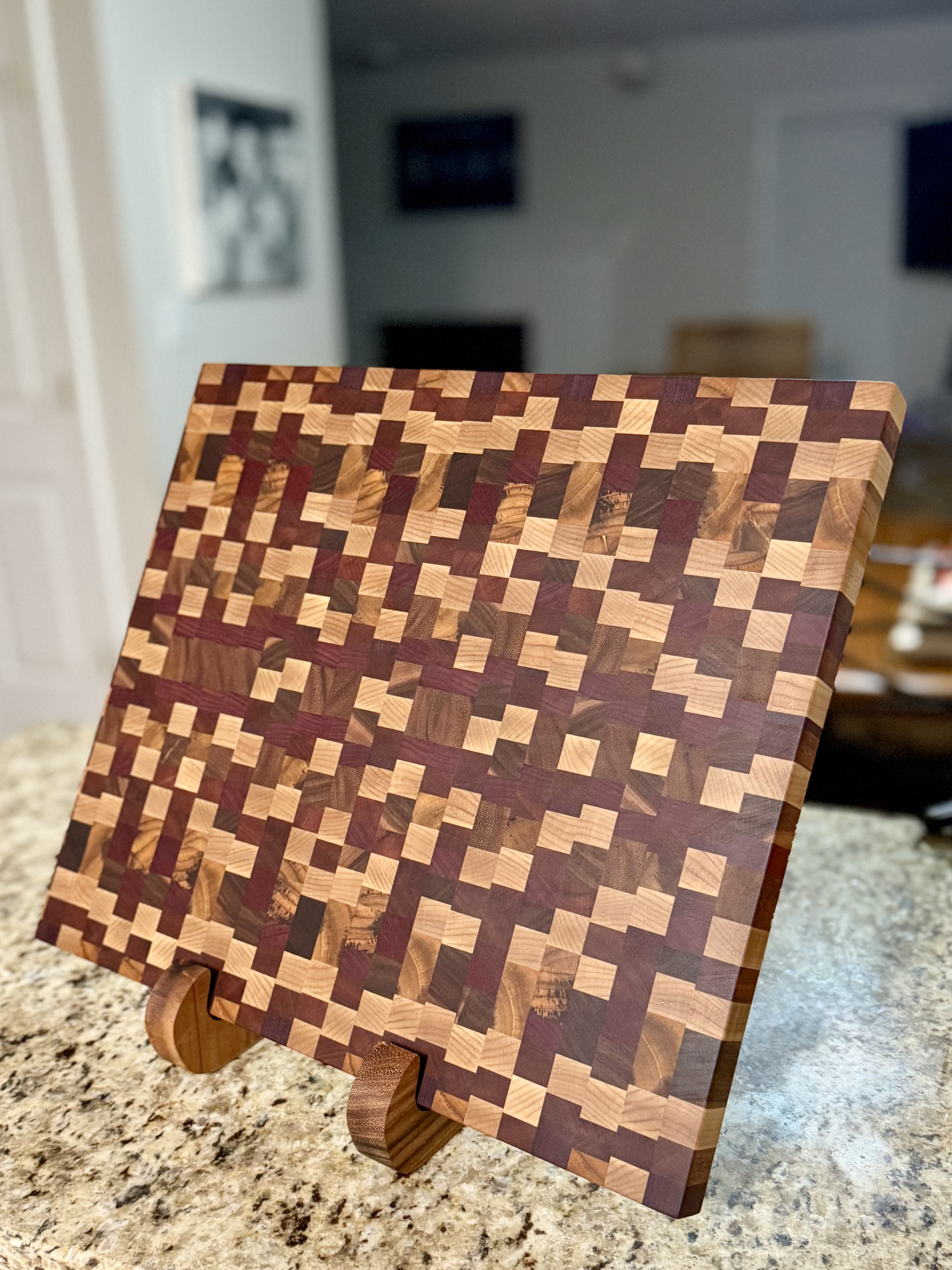 Chaos pattern end grain cutting board