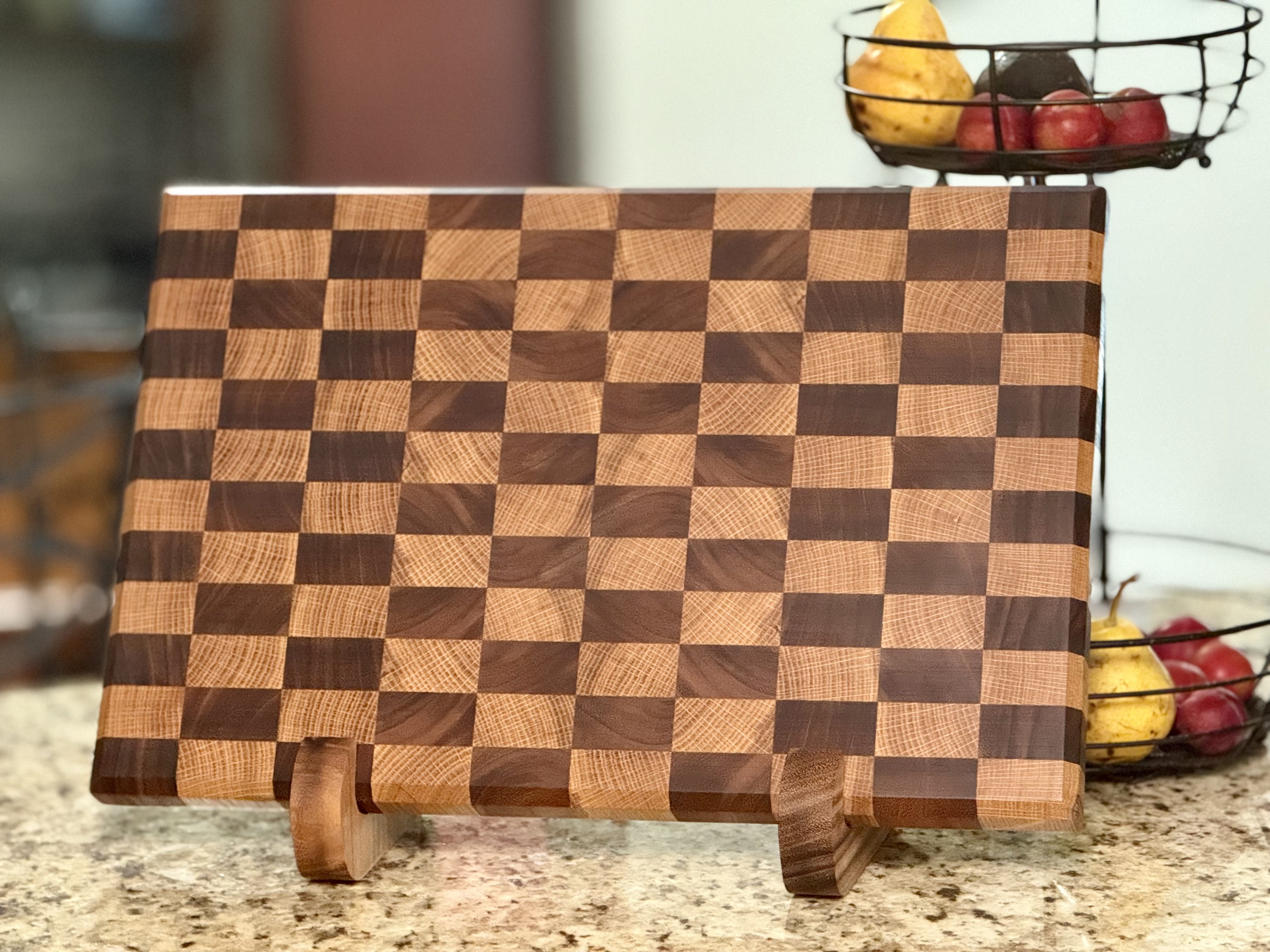 Checker pattern end grain cutting board
